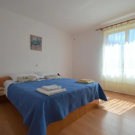 Anica By Interhome Njivice