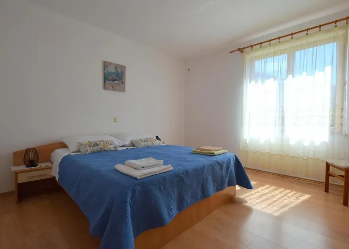 Anica By Interhome Njivice