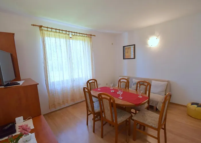 Anica By Interhome Njivice